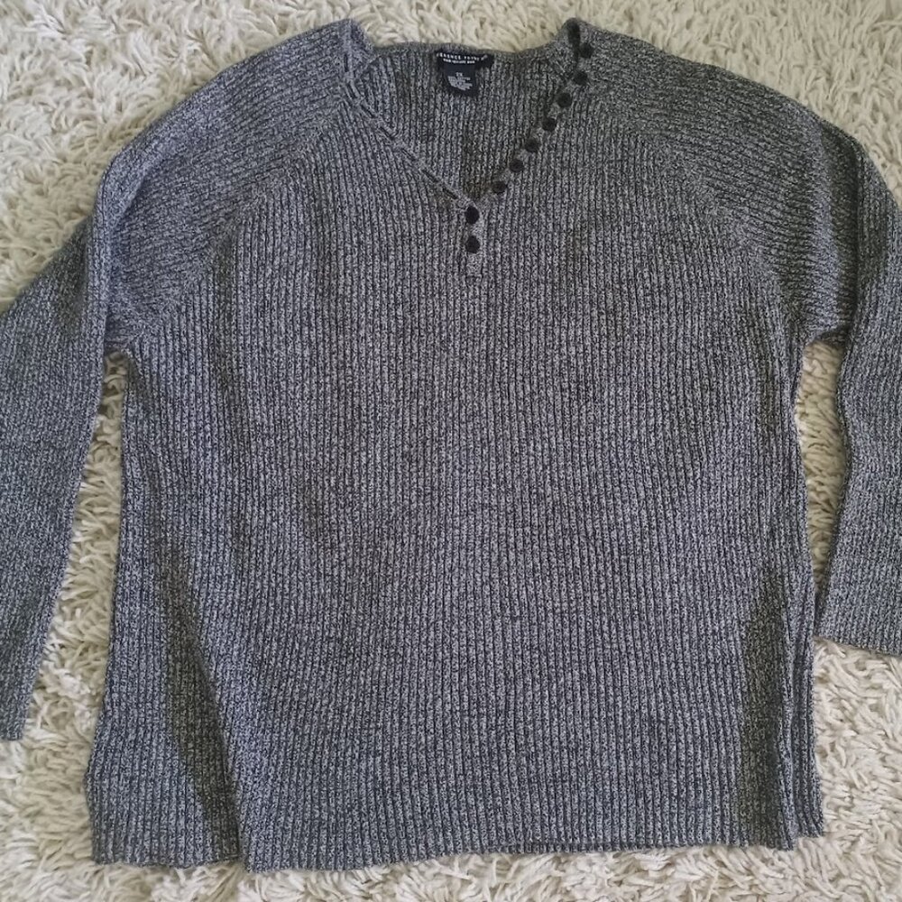Reference Point New York Women’s 2X Sweater Gray Black Marled Knit V-Neck